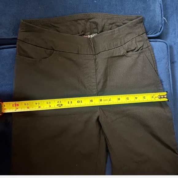 Black Pants with Button Detailing - Picture 4 of 8